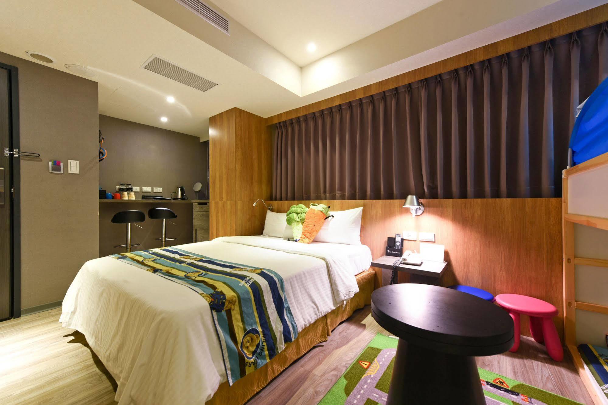 גאושיונג Blue Coast Hotel מראה חיצוני תמונה