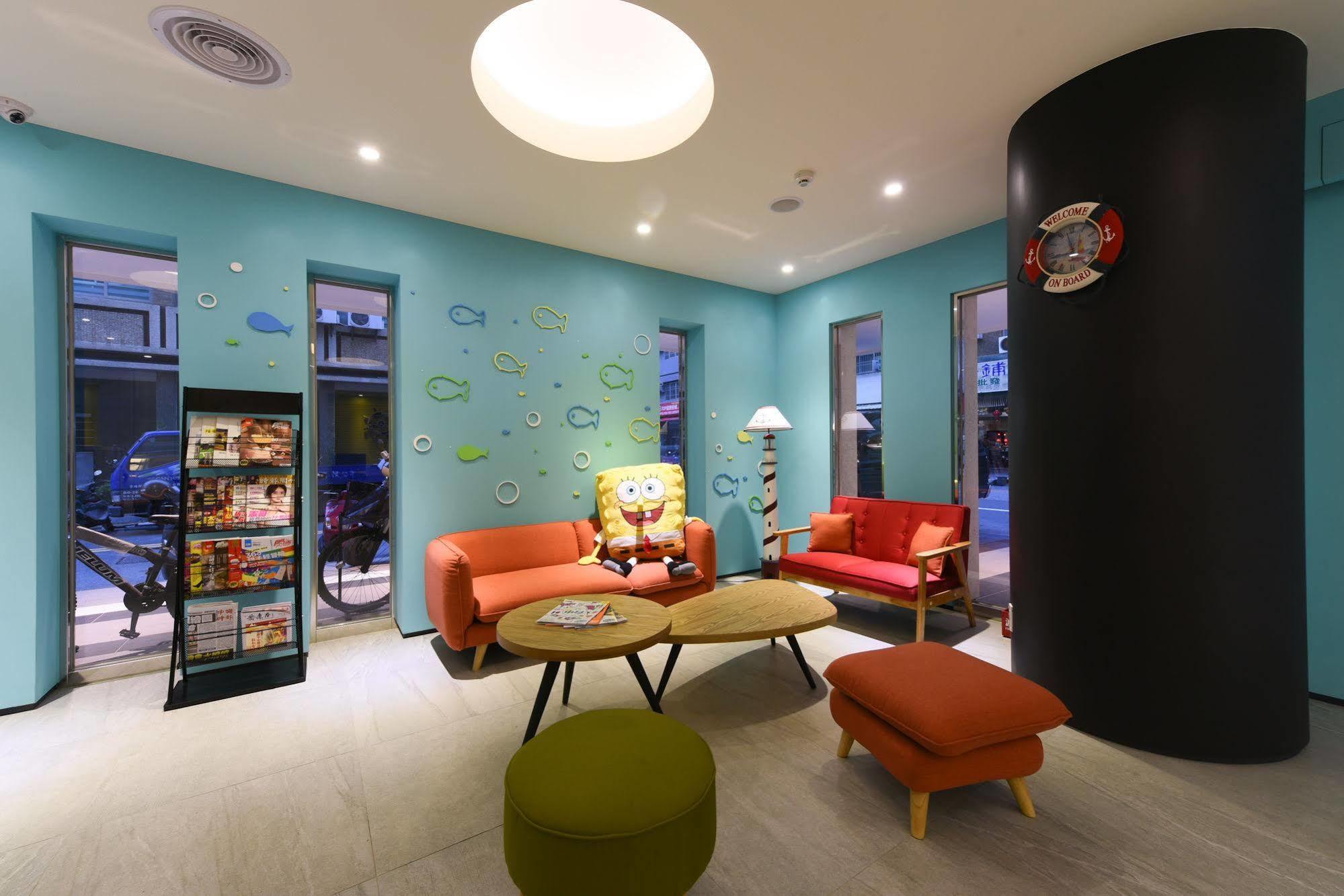 גאושיונג Blue Coast Hotel מראה חיצוני תמונה
